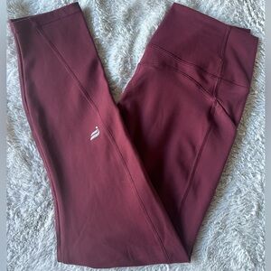 Fabletics PureLuxe Legging | Merlot | S